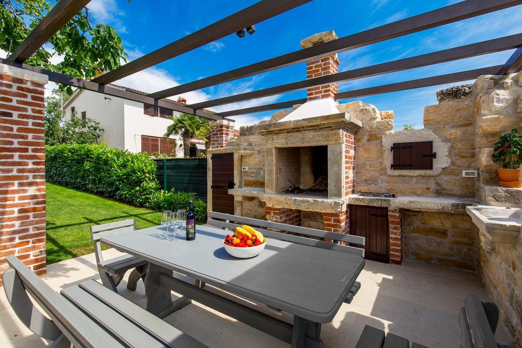 Villa Parenzana Višnjan 外观 照片