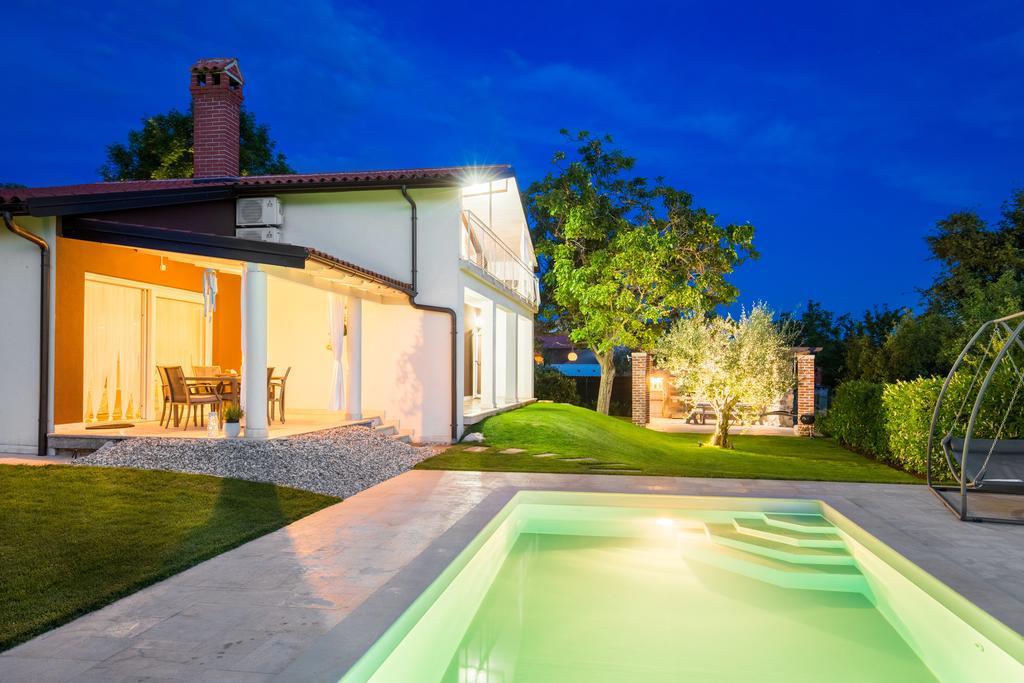 Villa Parenzana Višnjan 外观 照片